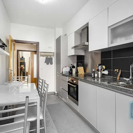Miguel Torga Dream Apartment *