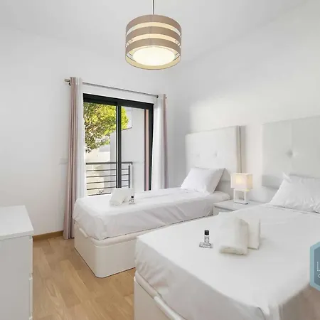 Miguel Torga Dream Apartment *